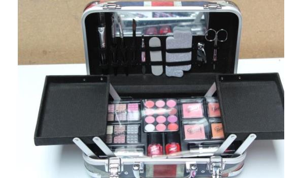 koffertje inhoudende make-up